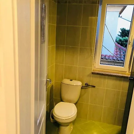 Jadro בית הארחה רוביני
