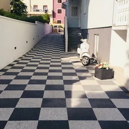 Jadro Konukevi Rovinj